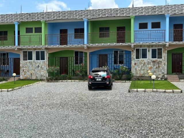 Oneworld Guesthouse & Events Centre Accra Buitenkant foto